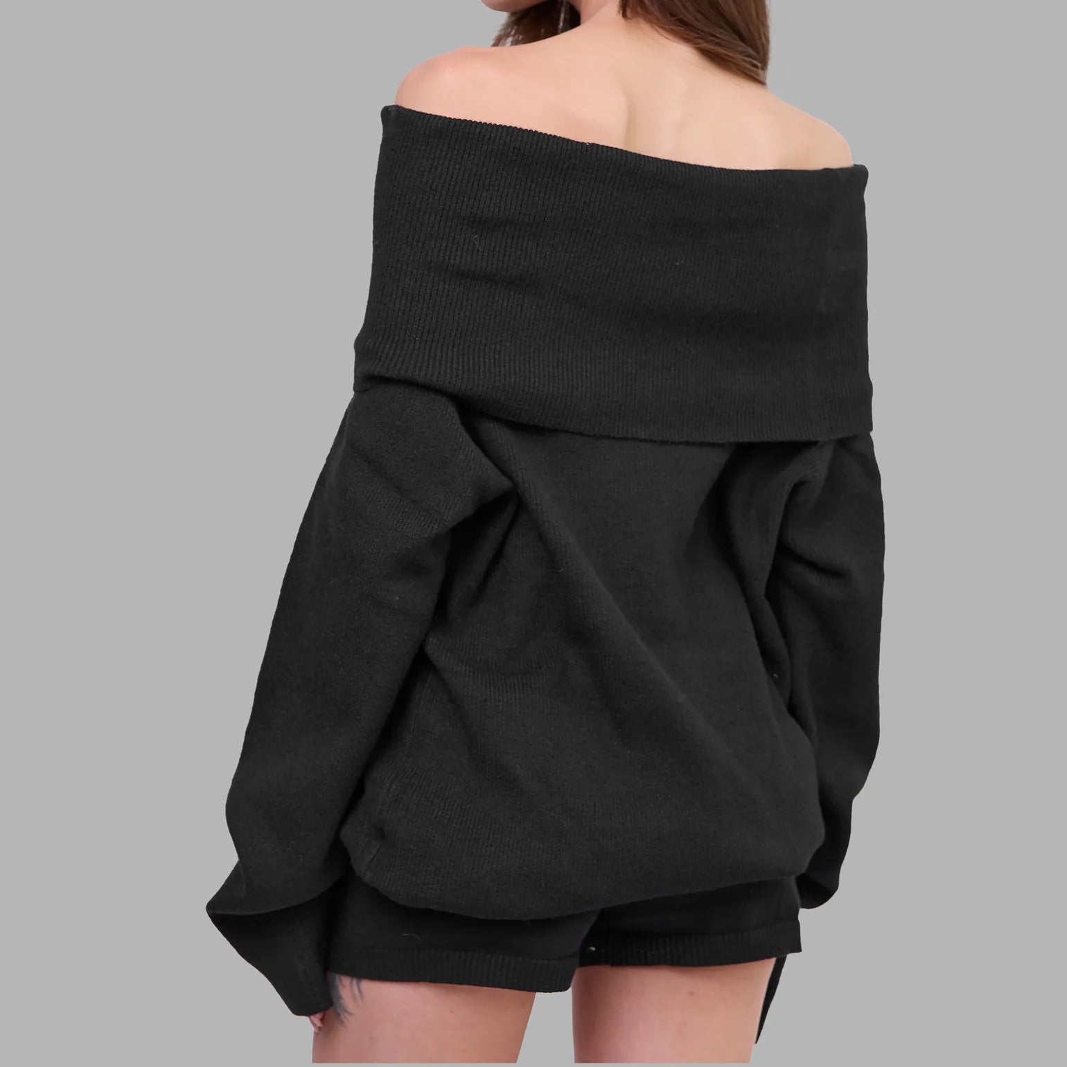 BLVCK Kuwait | Blvck Off Shoulder Top